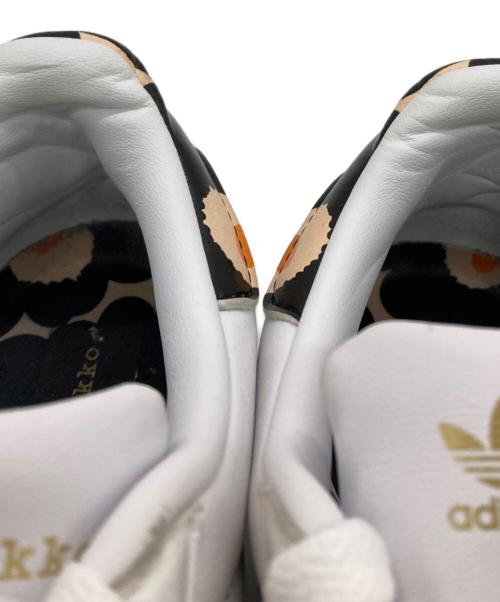 adidas（アディダス）adidas (アディダス) marimekko (マリメッコ) Superstar ホワイト×ブラック サイズ:US7の古着・服飾アイテム