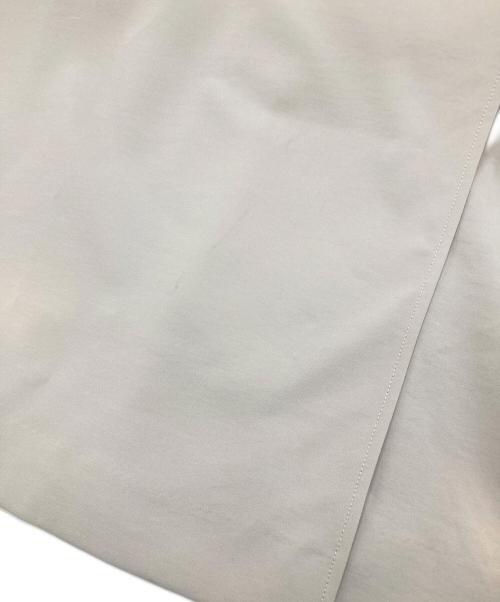 URBAN RESEARCH（アーバンリサーチ）URBAN RESEARCH (アーバンリサーチ) ドロストトレンチコート ベージュ サイズ:Freeの古着・服飾アイテム