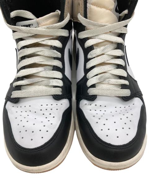NIKE（ナイキ）NIKE (ナイキ) WMNS AIR JORDAN 1 RETRO HIGH OG ベージュ×ブラック サイズ:US7の古着・服飾アイテム