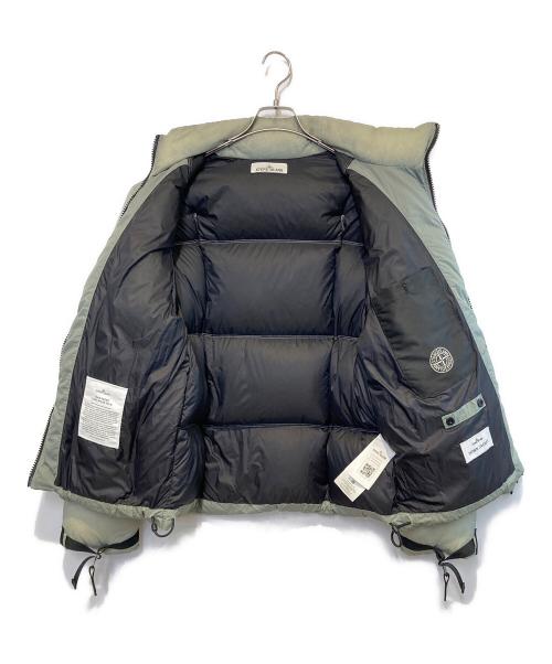 STONE ISLAND（ストーンアイランド）STONE ISLAND (ストーンアイランド) SEAM FADED LIGHT NYLON TELA DOWN JACKET グリーン サイズ:Mの古着・服飾アイテム