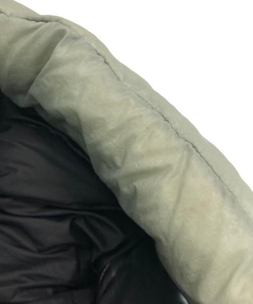 STONE ISLAND（ストーンアイランド）STONE ISLAND (ストーンアイランド) SEAM FADED LIGHT NYLON TELA DOWN JACKET グリーン サイズ:Mの古着・服飾アイテム