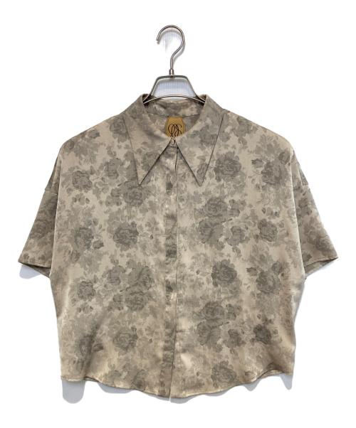 Tnewties（トゥエンティーズ）Tnewties (トゥエンティーズ) ステージに花束を投げてシノワズリジャガードブラウス ベージュ×グレー サイズ:Mの古着・服飾アイテム