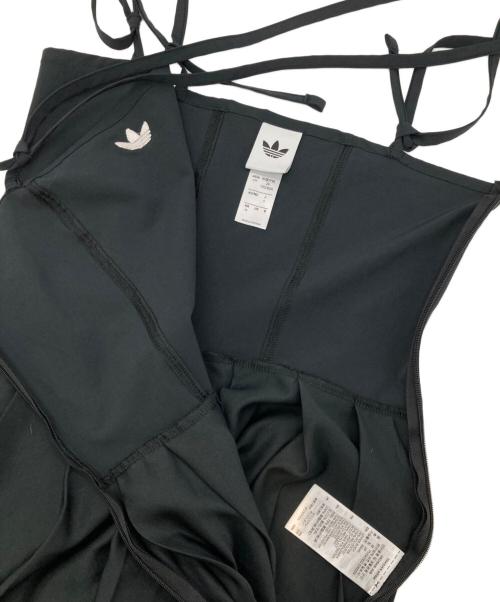 adidas（アディダス）adidas (アディダス) リボンプリーツミニドレス ブラック サイズ:Sの古着・服飾アイテム