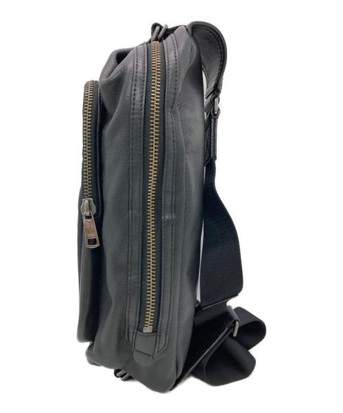 COACH（コーチ）COACH (コーチ) レザーボディバッグ ブラックの古着・服飾アイテム