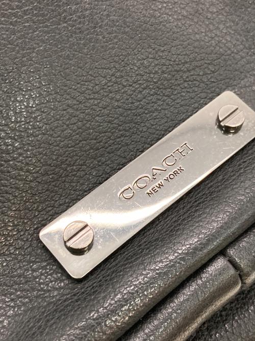 COACH（コーチ）COACH (コーチ) レザーボディバッグ ブラックの古着・服飾アイテム