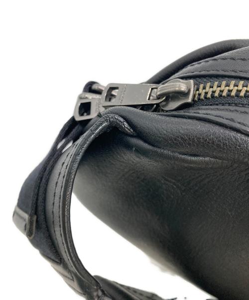 COACH（コーチ）COACH (コーチ) レザーボディバッグ ブラックの古着・服飾アイテム