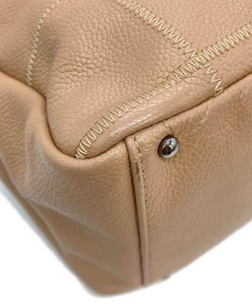 CHANEL（シャネル）CHANEL (シャネル) チョコバーワンショルダーバッグ ベージュの古着・服飾アイテム