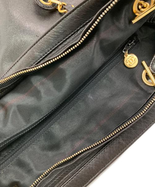 CHANEL（シャネル）CHANEL (シャネル) ココマークチェーンショルダーバッグ ブラウンの古着・服飾アイテム