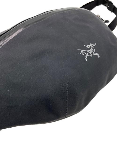 ARC'TERYX（アークテリクス）ARC'TERYX (アークテリクス) Granville Crossbody Bag ブラックの古着・服飾アイテム