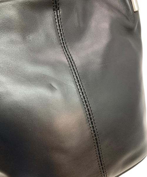 GIANNI CHIARINI（ジャンニ キアリーニ）GIANNI CHIARINI (ジャンニ キアリーニ) バケットハンドバッグ ブラックの古着・服飾アイテム