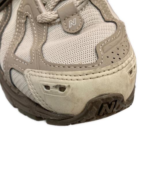 NEW BALANCE（ニューバランス）NEW BALANCE (ニューバランス) M1906RHD ベージュ サイズ:US7/JPN25の古着・服飾アイテム