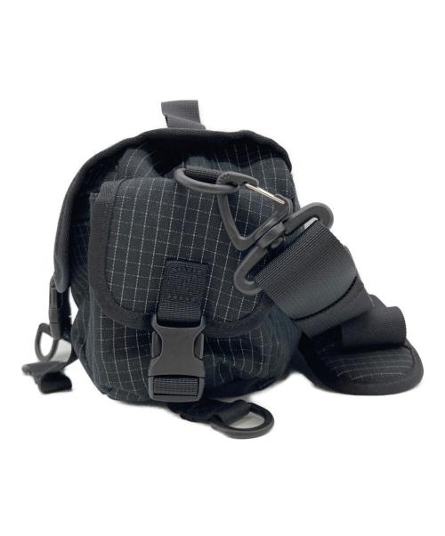 SUPREME（シュプリーム）SUPREME (シュプリーム) Mini Duffle Bag ブラックの古着・服飾アイテム
