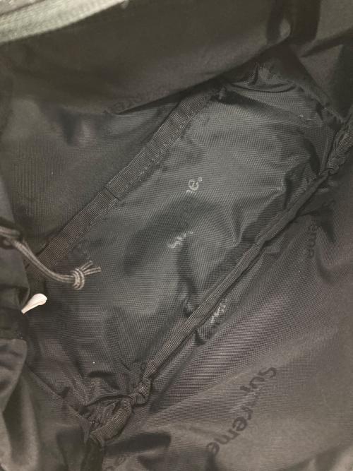 SUPREME（シュプリーム）SUPREME (シュプリーム) Mini Duffle Bag ブラックの古着・服飾アイテム