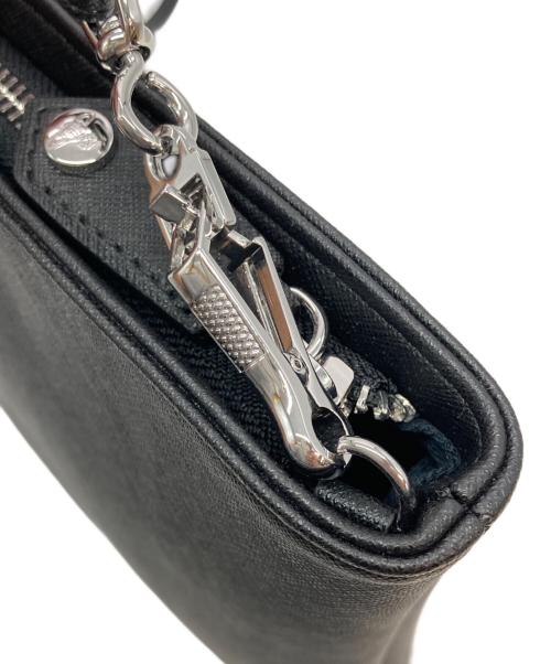 Vivienne Westwood（ヴィヴィアンウエストウッド）Vivienne Westwood (ヴィヴィアンウエストウッド) オーブロゴショルダーバッグ ブラックの古着・服飾アイテム