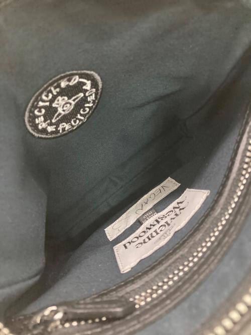Vivienne Westwood（ヴィヴィアンウエストウッド）Vivienne Westwood (ヴィヴィアンウエストウッド) オーブロゴショルダーバッグ ブラックの古着・服飾アイテム