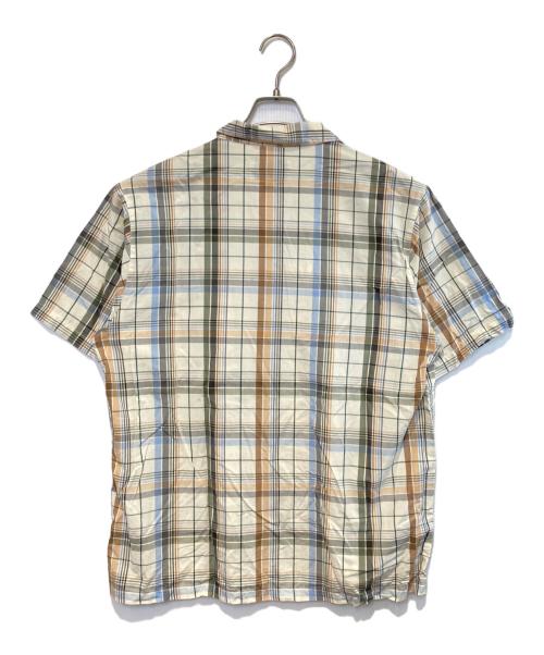 Carhartt WIP（カーハート ワーク イン プログレス）Carhartt WIP (カーハート ワーク イン プログレス) S/S VILAY SHIRT ベージュ サイズ:Mの古着・服飾アイテム