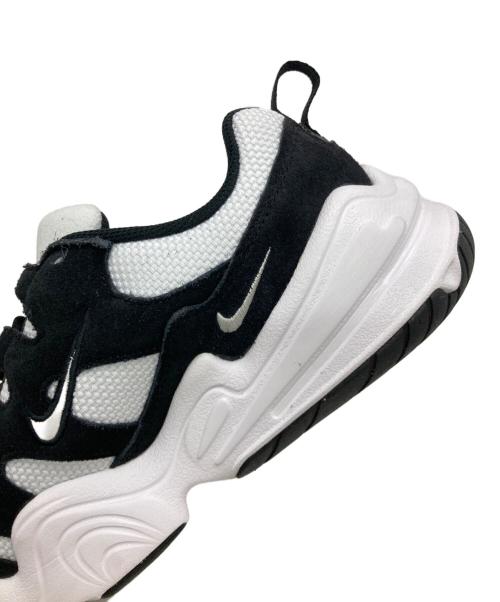 NIKE（ナイキ）NIKE (ナイキ) TECH HERA ホワイト×ブラック サイズ:US9の古着・服飾アイテム
