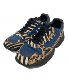 adidas（アディダス）の古着「FALCON W」｜ベージュ×ブルー