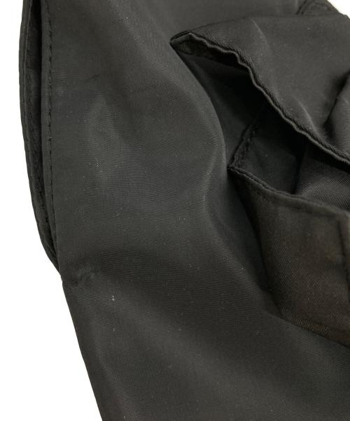 OUTDOOR（アウトドア）OUTDOOR (アウトドア) Risley (リズレー) Triangle mini bag with frills ブラックの古着・服飾アイテム