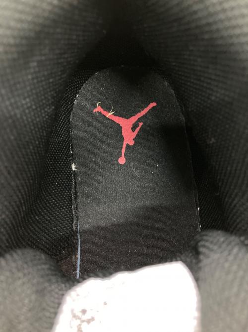 NIKE（ナイキ）NIKE (ナイキ) AIR JORDAN 1 MID パープル×ホワイト サイズ:US9の古着・服飾アイテム
