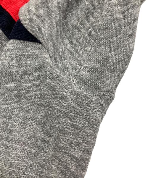 Champion（チャンピオン）Champion (チャンピオン) ［古着］ポロカラースウェット グレー×レッド サイズ:Lの古着・服飾アイテム