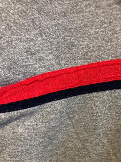 Champion（チャンピオン）Champion (チャンピオン) ［古着］ポロカラースウェット グレー×レッド サイズ:Lの古着・服飾アイテム