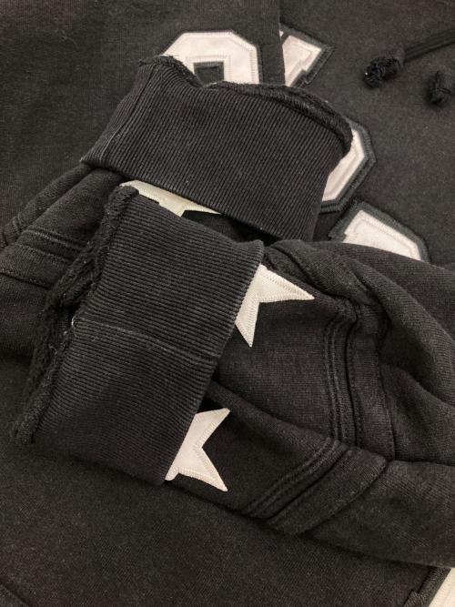 SUPREME（シュプリーム）SUPREME (シュプリーム) Hockey Hooded Sweatshirt ブラック×ホワイト サイズ:Sの古着・服飾アイテム