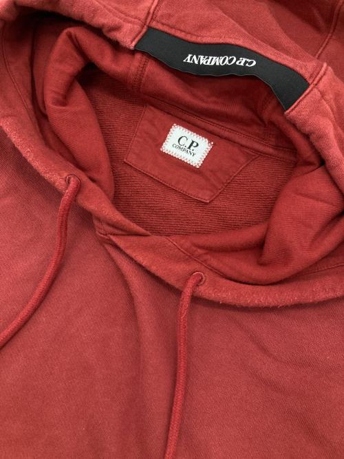 C.P COMPANY（シーピーカンパニー）C.P COMPANY (シーピーカンパニー) Diagonal Raised Fleece Hoodie ブラウン サイズ:XXLの古着・服飾アイテム