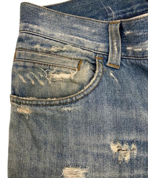 DOLCE & GABBANA（ドルチェ＆ガッバーナ）DOLCE & GABBANA (ドルチェ＆ガッバーナ) ダメージ加工ローライズデニムパンツ インディゴ サイズ:44の古着・服飾アイテム