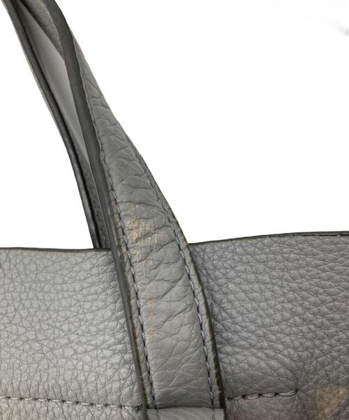 MARC JACOBS（マークジェイコブス）MARC JACOBS (マークジェイコブス) THE TAG TOTE グレーの古着・服飾アイテム