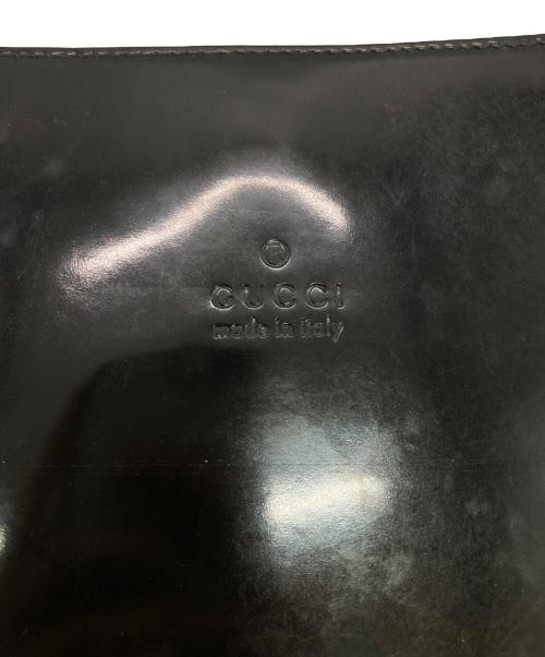 GUCCI（グッチ）GUCCI (グッチ) パテントレザーワンショルダーバッグ ブラックの古着・服飾アイテム
