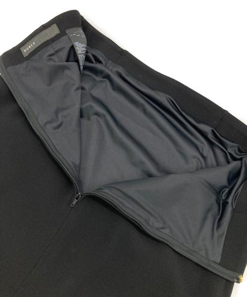 Noble（ノーブル）Noble (ノーブル) コンフォートジャージーライクタイトスカート ブラック サイズ:38の古着・服飾アイテム