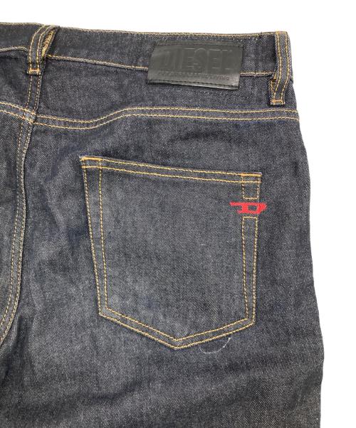 DIESEL（ディーゼル）DIESEL (ディーゼル) D-STRUKT SLIMデニムパンツ インディゴ サイズ:32の古着・服飾アイテム