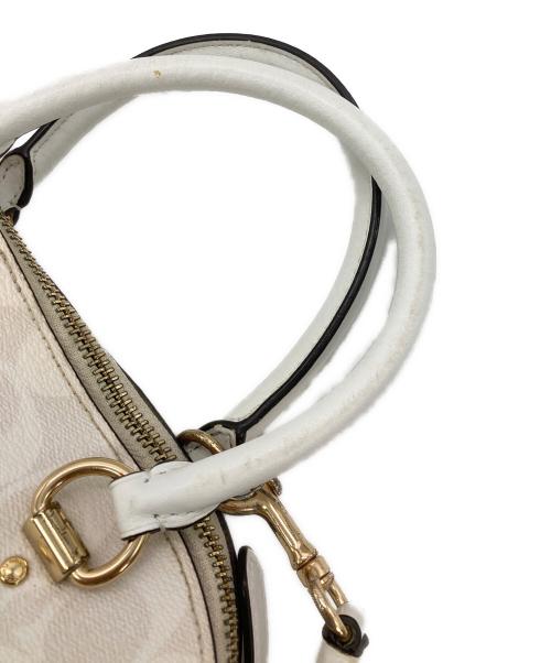 COACH（コーチ）COACH (コーチ) ケイティサッチェル 2WAYショルダーバッグ ホワイトの古着・服飾アイテム