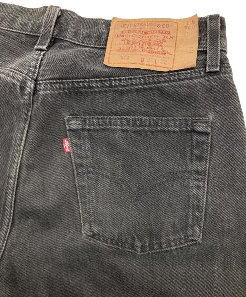 LEVI'S（リーバイス）LEVI'S (リーバイス) ［古着］501デニムパンツ ブラック サイズ:30×32(レディースサイズ)の古着・服飾アイテム