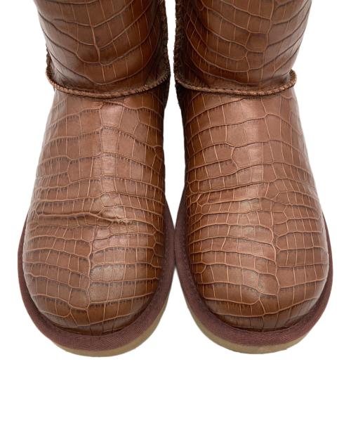 UGG（アグ）UGG (アグ) W CLASSIC SHORT CROCO ブラウン サイズ:USA5の古着・服飾アイテム