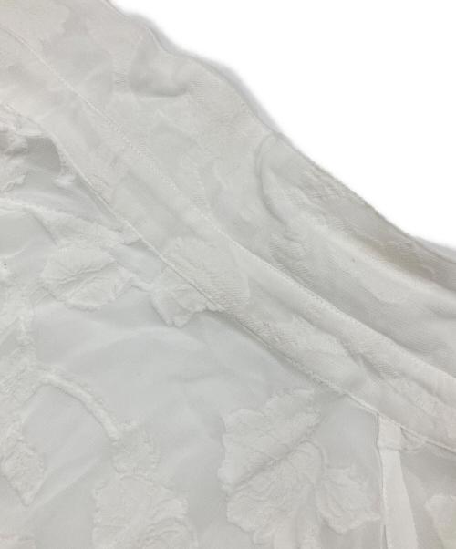 Spick and Span（スピック＆スパン）Spick and Span (スピック＆スパン) フラワージャガードシャツ ホワイト サイズ:Freeの古着・服飾アイテム