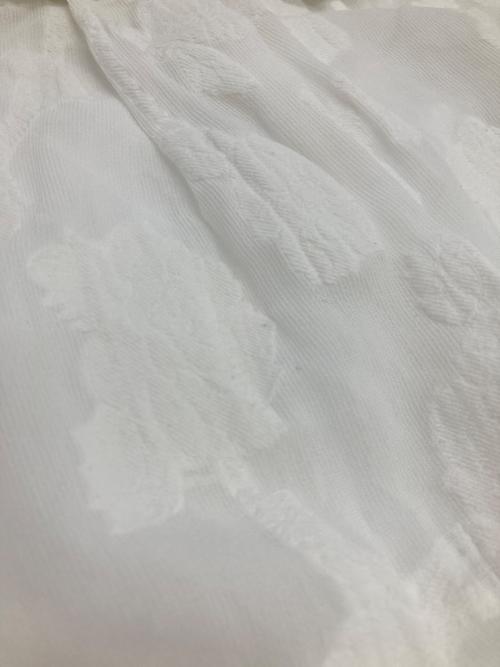 Spick and Span（スピック＆スパン）Spick and Span (スピック＆スパン) フラワージャガードシャツ ホワイト サイズ:Freeの古着・服飾アイテム