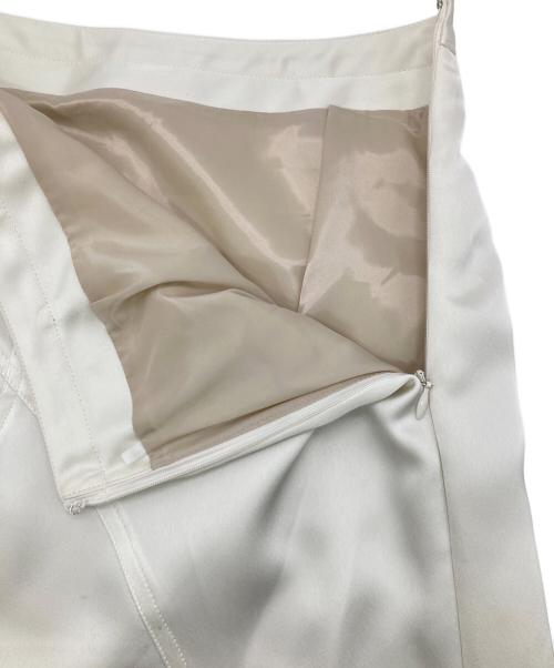 STUDIOUS（ステュディオス）STUDIOUS (ステュディオス) Stretch Satin Skirt ホワイト サイズ:2の古着・服飾アイテム