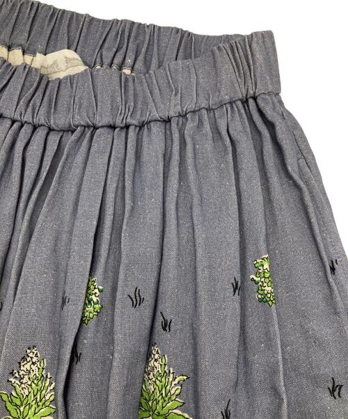 BEARDSLEY（ビアズリー）BEARDSLEY (ビアズリー) ガーデンプリントスカート ネイビー サイズ:Free 未使用品の古着・服飾アイテム