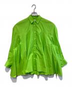 ENFOLDエンフォルド）の古着「CO BROAD 3D SLEEVE SHIRT」｜グリーン