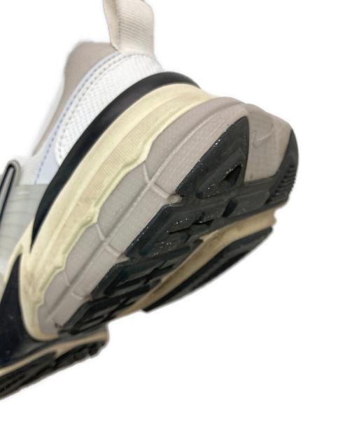 NIKE（ナイキ）NIKE (ナイキ) V2K ラン ホワイト サイズ:US9.5の古着・服飾アイテム
