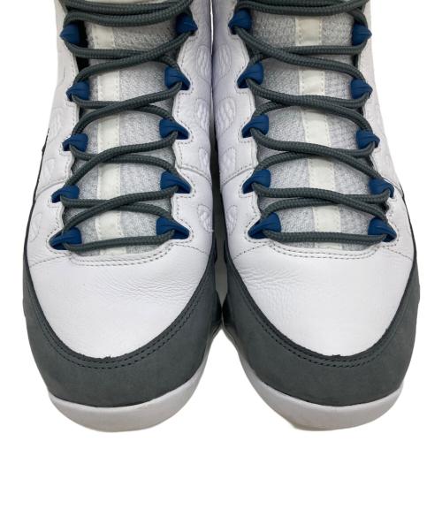 NIKE（ナイキ）NIKE (ナイキ) AIR JORDAN 9 RETRO ホワイト×グレー サイズ:US10の古着・服飾アイテム