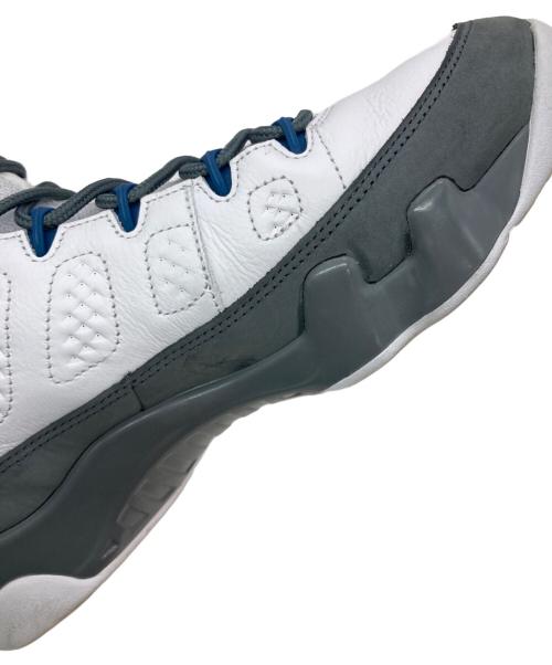 NIKE（ナイキ）NIKE (ナイキ) AIR JORDAN 9 RETRO ホワイト×グレー サイズ:US10の古着・服飾アイテム