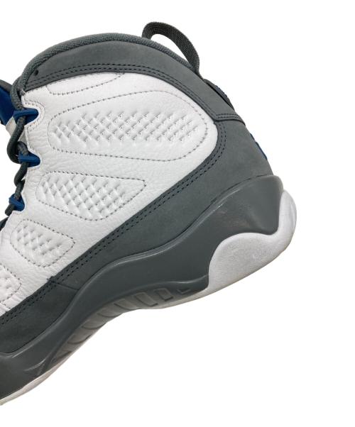 NIKE（ナイキ）NIKE (ナイキ) AIR JORDAN 9 RETRO ホワイト×グレー サイズ:US10の古着・服飾アイテム