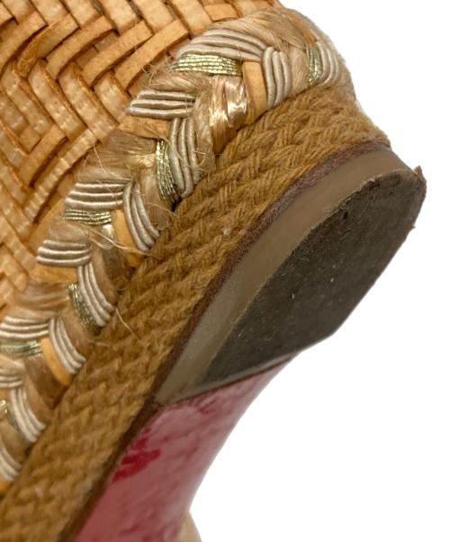 Christian Louboutin（クリスチャン・ルブタン）Christian Louboutin (クリスチャン・ルブタン) MADMONICAウエッジサンダル ベージュ サイズ:39の古着・服飾アイテム