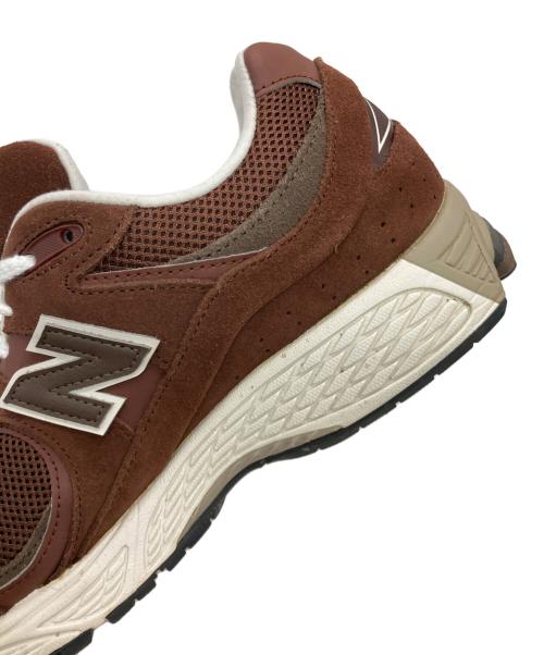 NEW BALANCE（ニューバランス）NEW BALANCE (ニューバランス) M2002RFF ブラウン サイズ:US9.5の古着・服飾アイテム