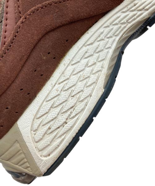 NEW BALANCE（ニューバランス）NEW BALANCE (ニューバランス) M2002RFF ブラウン サイズ:US9.5の古着・服飾アイテム