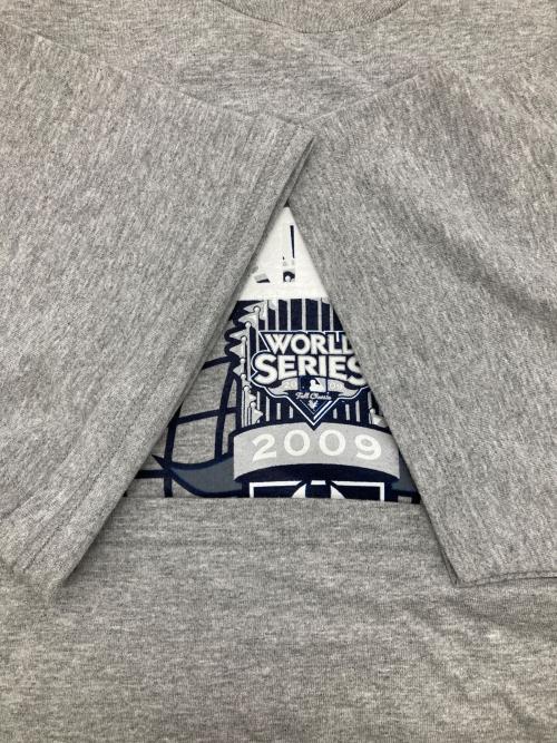 KITH（キス）KITH (キス) NewYorkYankees プリントTシャツ グレー サイズ:Freeの古着・服飾アイテム