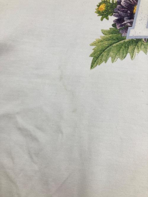 KITH（キス）KITH (キス) ロゴプリントTシャツ ホワイト サイズ:Freeの古着・服飾アイテム